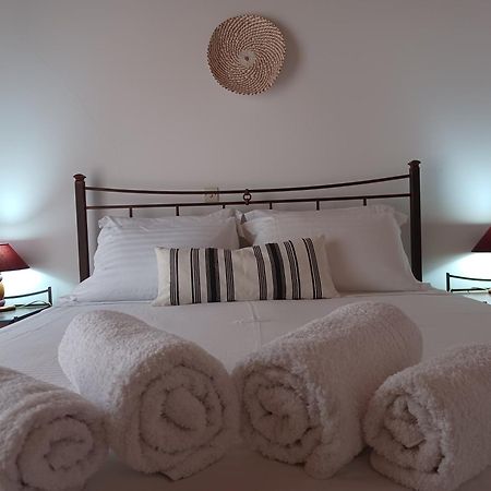 Nerissa Bungalow 2, Two Bedroom House With Sea View Σπαρτιά Εξωτερικό φωτογραφία